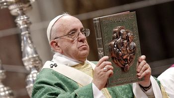 francisco defendio la familia como el amor entre el hombre y la mujer francisco defendio la familia como el amor entre el hombre y la mujer