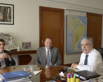 Vuelvo al proyecto que conduce CFK