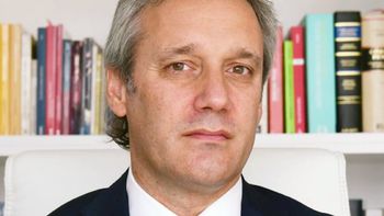 Juez federal de Paraná, Leandro Ríos. Juez federal de Paraná, Leandro Ríos.