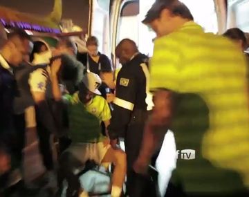 El emotivo reencuentro de Neymar con sus compañeros