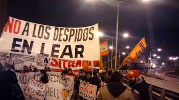 caos de transito sobre el puente pueyrredon por un sorpresivo corte caos de transito sobre el puente pueyrredon por un sorpresivo corte