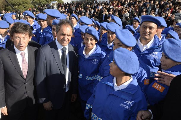 Scioli realizó un acto en territorio de la oposición