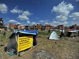 ponen en duda que este jueves se desaloje el predio de lugano ponen en duda que este jueves se desaloje el predio de lugano