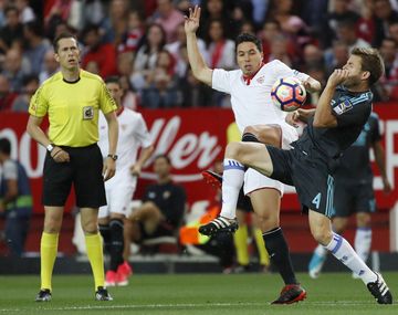Sevilla empató ante Real Sociedad y no pudo alcanzar al Atlético Madrid