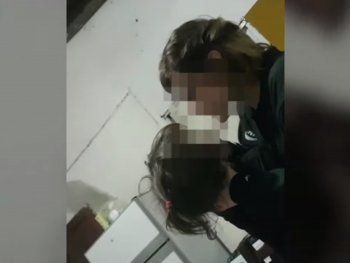 Horror en La Plata: una mujer golpeaba y torturaba a sus 5 hijos