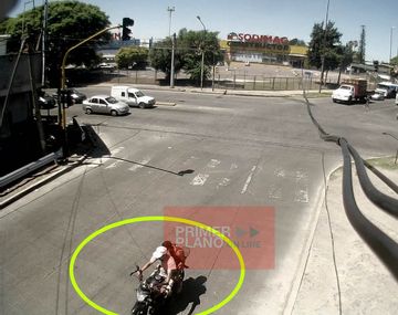 Un policía enfrentó a cuatro ladrones que lo quisieron asaltar y mató a uno de ellos