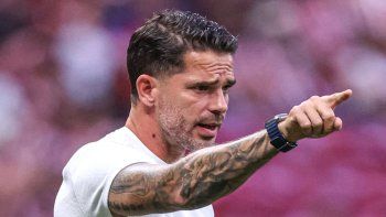 revolucion en boca: fernando gago quiere como refuerzo a uno de los mejores jugadores de la historia revolucion en boca: fernando gago quiere como refuerzo a uno de los mejores jugadores de la historia