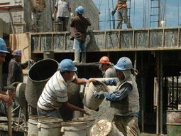 El trabajo en negro se mantuvo en torno al 33,6% a finales del 2016 El trabajo en negro se mantuvo en torno al 33,6% a finales del 2016