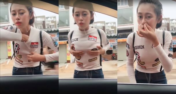 Se arreglaba frente a la ventanilla de un auto y se llevó una sorpresa