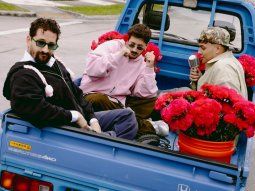 max carra lanzo su sesion #7 de viajemos en el tiempo junto a mau y ricky max carra lanzo su sesion #7 de viajemos en el tiempo junto a mau y ricky