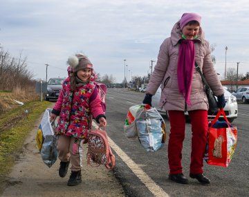 Trabajo conjunto de cancillerías de la región para evacuar latinoamericanos de Ucrania