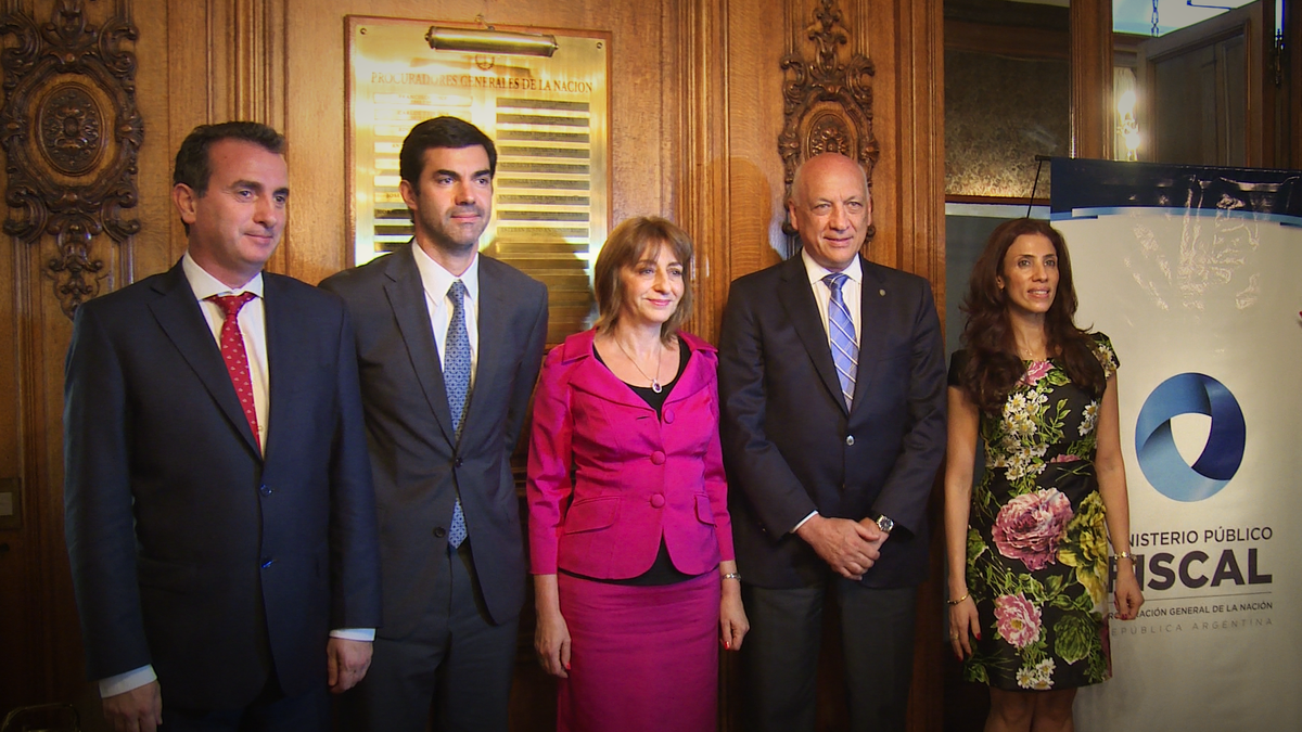 Gils Carbó Recibió A Gobernadores Para Coordinar Políticas Contra El