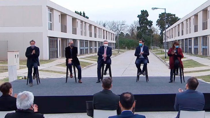 Alberto Fernández entregó la vivienda 10 mil del programa Casa Propia: En medio de la pandemia, cumplo con mis promesas de campaña