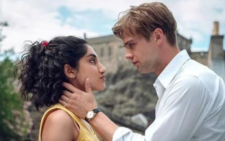 La serie de 14 capítulos basada en una película de Anne Hathaway