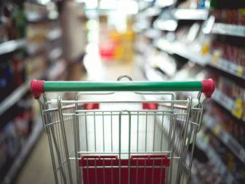 Un grupo de beneficiarios tendrá descuentos en supermercados seleccionados. (Foto: Freepik).