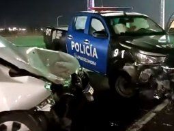 Choque en puente La Noria: una camioneta embistió a un patrullero y hay heridos