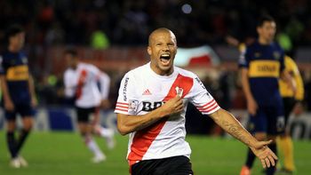 sufre river: carlos sanchez se va a jugar al monterrey de mexico sufre river: carlos sanchez se va a jugar al monterrey de mexico