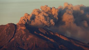 estiman que continuaran las cenizas estiman que continuaran las cenizas