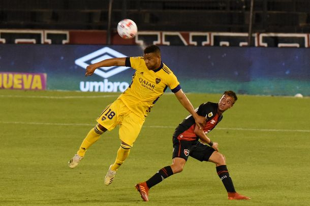 Boca volvió al triunfo ante Newells en Rosario