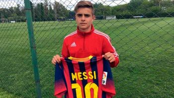 Joaquín Messi, con la camiseta del Barcelona Joaquín Messi, con la camiseta del Barcelona