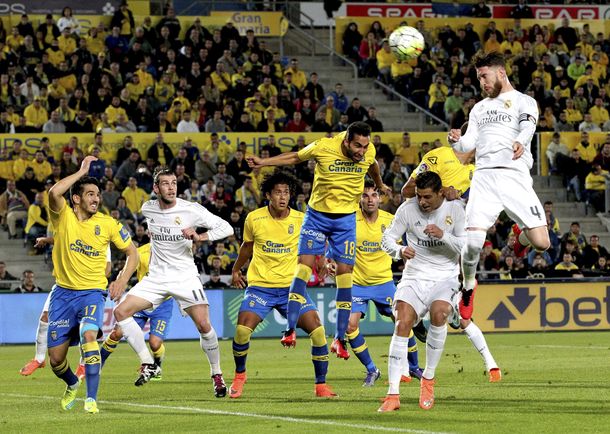 El Real derrotó a Las Palmas y mantiene su mínima ilusión