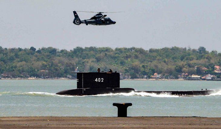 Indonesia: se perdió un submarino con 53 personas a bordo