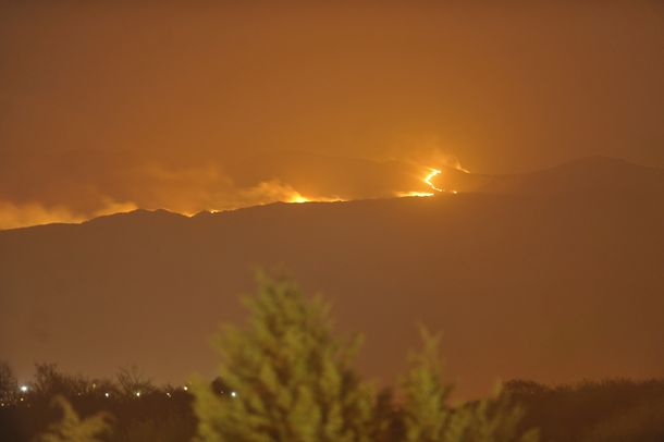 Fuego: el gobierno provincial dice que mejoró la situación