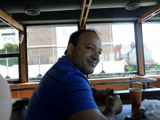 Un policía mató a su ex embarazada y a un escribano en Ituzaingó