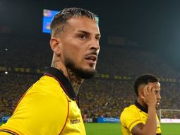 La nueva frase viral de Darío Benedetto: Mucha agua mata planta