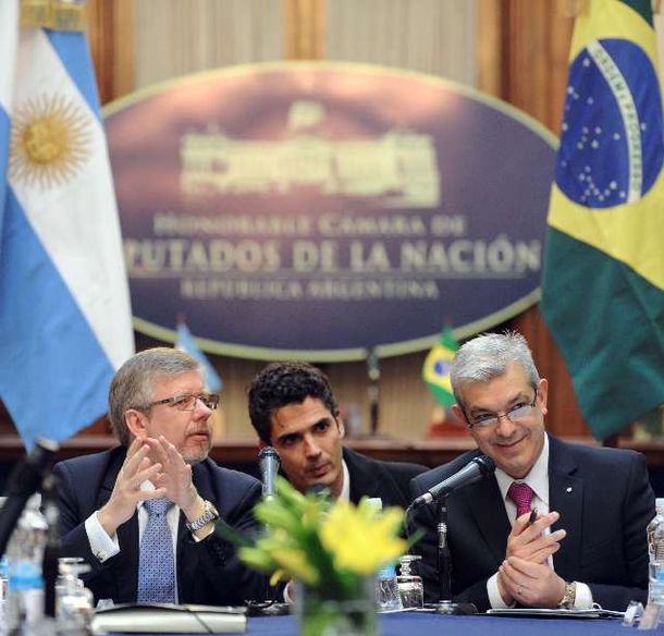 Brasil y Argentina defendieron las sanciones a Paraguay