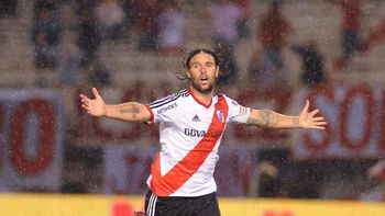 en river estan confiados: para cavenaghi seria algo sonado dar la vuelta olimpica en river estan confiados: para cavenaghi seria algo sonado dar la vuelta olimpica