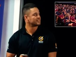 El jugador mostraba su historial de navegación, cuando la risa del estudiantes le hizo mirar la pantalla