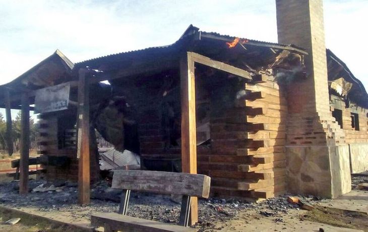 Un incendio destruyó una estación de La Trochita