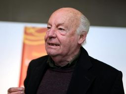 el escritor eduardo galeano ya recibio el alta medico el escritor eduardo galeano ya recibio el alta medico