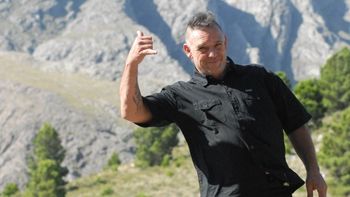 el lider de almafuerte, ricardo iorio, volco con su camioneta el lider de almafuerte, ricardo iorio, volco con su camioneta