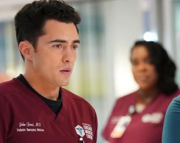 Darren Barnet en Chicago Med. Foto: (Universal +)