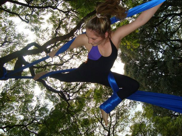 El perfil hot de la guardiana de la Carpa por la Justicia