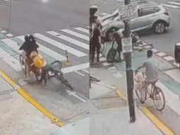 video: motochorros quisieron asaltar a una turista rusa en palermo y fueron detenidos video: motochorros quisieron asaltar a una turista rusa en palermo y fueron detenidos
