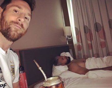 El Kun Agüero se quedó en la concentración y dormirá en la pieza con Lionel Messi