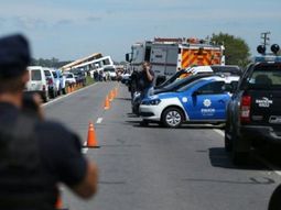 Choque de micros en Santa Fe - Crédito: Rosario 3 Choque de micros en Santa Fe - Crédito: Rosario 3