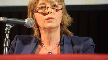 cuando se trata de plata, la corte viola la constitucion cuando se trata de plata, la corte viola la constitucion