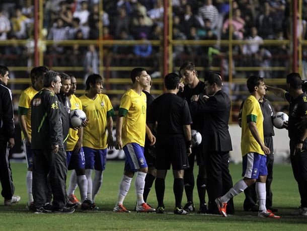 Así vieron los brasileños el apagón en el estadio de Chaco