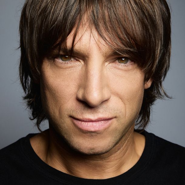 Joaquín Levinton presentó su álbum solista: Yo soy Joaquín