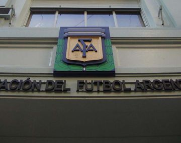 El Gobierno dictó la conciliación obligatoria y volvería el fútbol