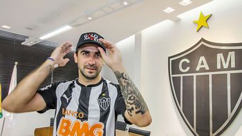 velez ya lo extrana: pratto convirtio su primer gol con la camiseta del mineiro velez ya lo extrana: pratto convirtio su primer gol con la camiseta del mineiro