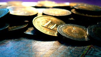 bitcoin: ¿nueva moneda electronica o mania especulativa? bitcoin: ¿nueva moneda electronica o mania especulativa?