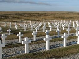 Tumbas NN en Malvinas Tumbas NN en Malvinas