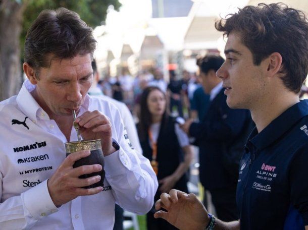 El reencuentro entre Franco Colapinto y James Vowles en Australia: ¿le gustó el mate?