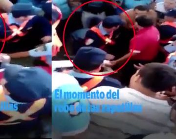 El momento en que le roban las zapatillas a Emanuel Balbo