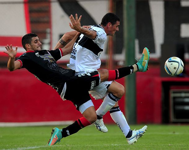 Huracán y Gimnasia repartieron puntos en el Ducó